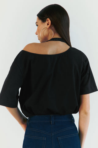 T-shirt with a Cut out on the Back